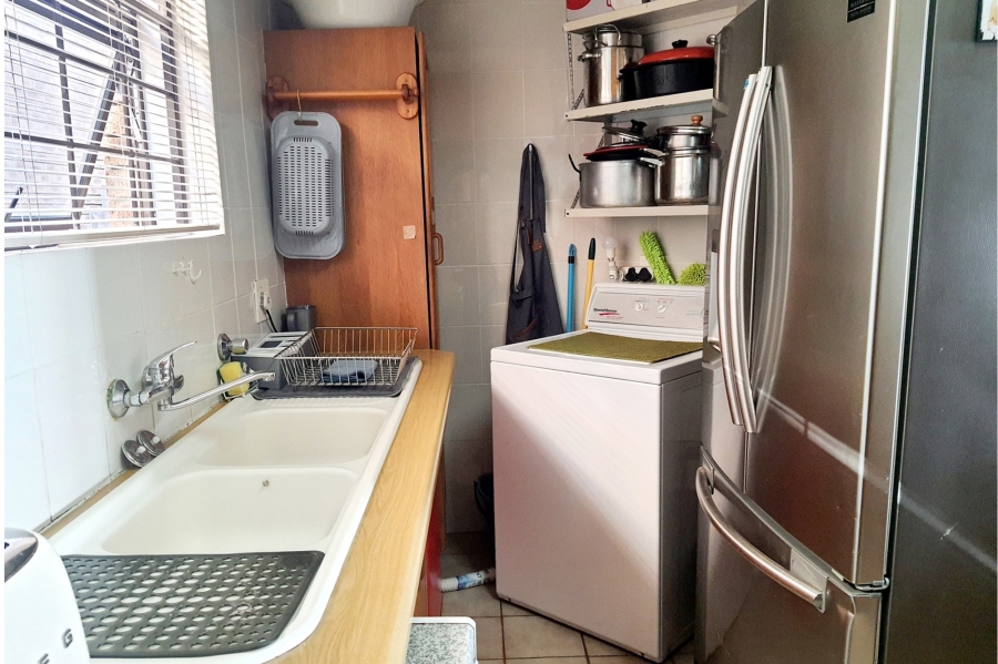 3 Bedroom Property for Sale in Mossel Bay Central Western Cape